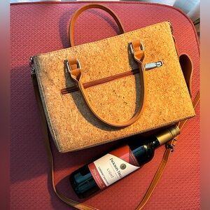 Wine o’clock insulated cork drink purse